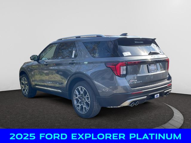 2025 Ford Explorer Platinum photo 3
