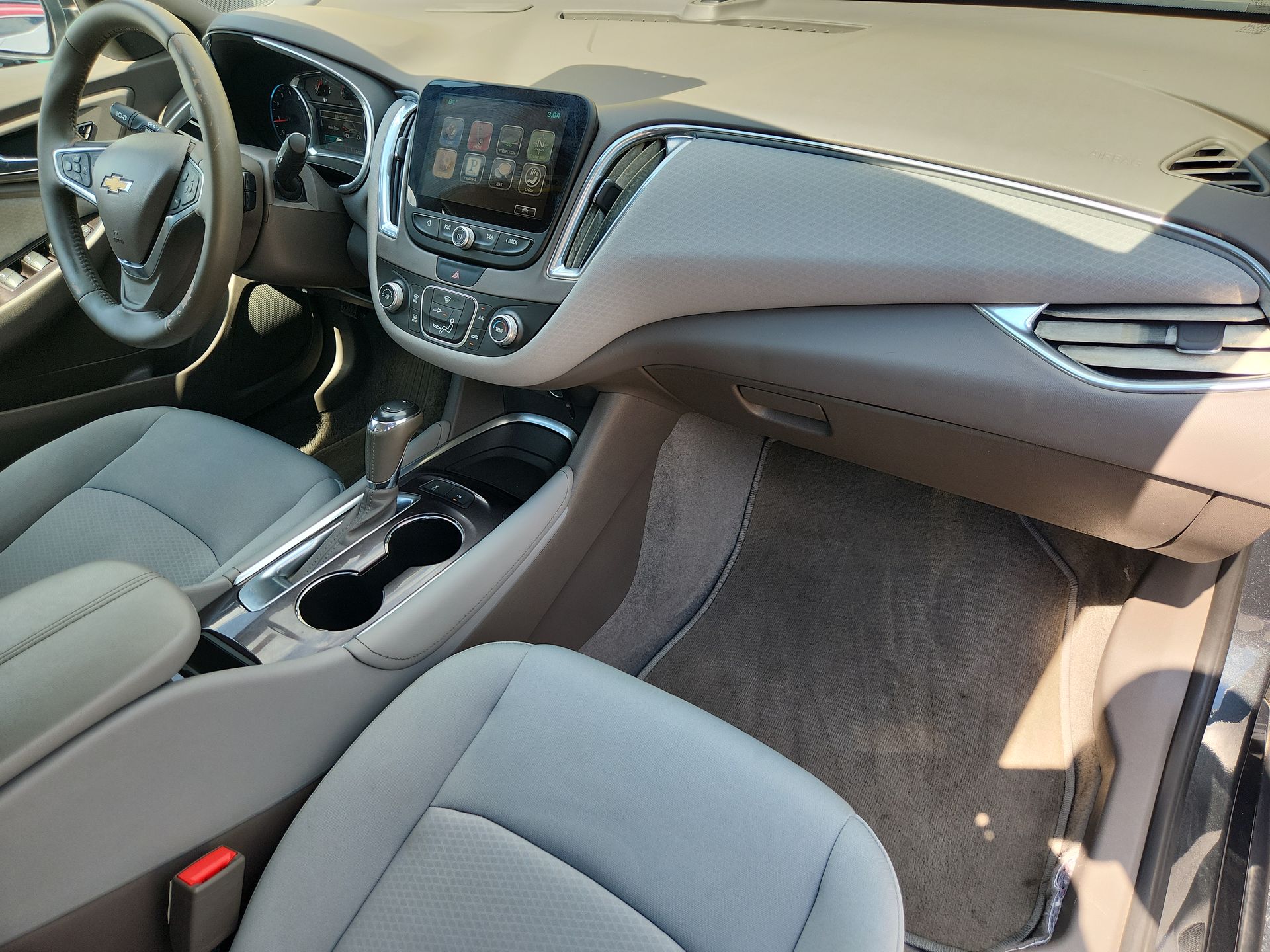 2016 Chevrolet Malibu 2LT photo 29