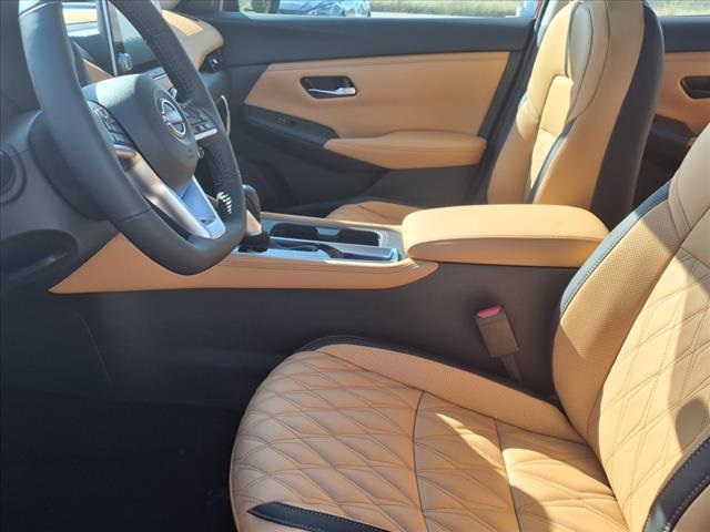 2025 Nissan Sentra SV photo 4
