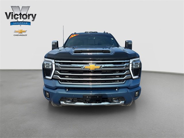 Used 2024 Chevrolet Silverado 3500HD High Country with VIN 2GC4YVEY6R1226566 for sale in Kansas City