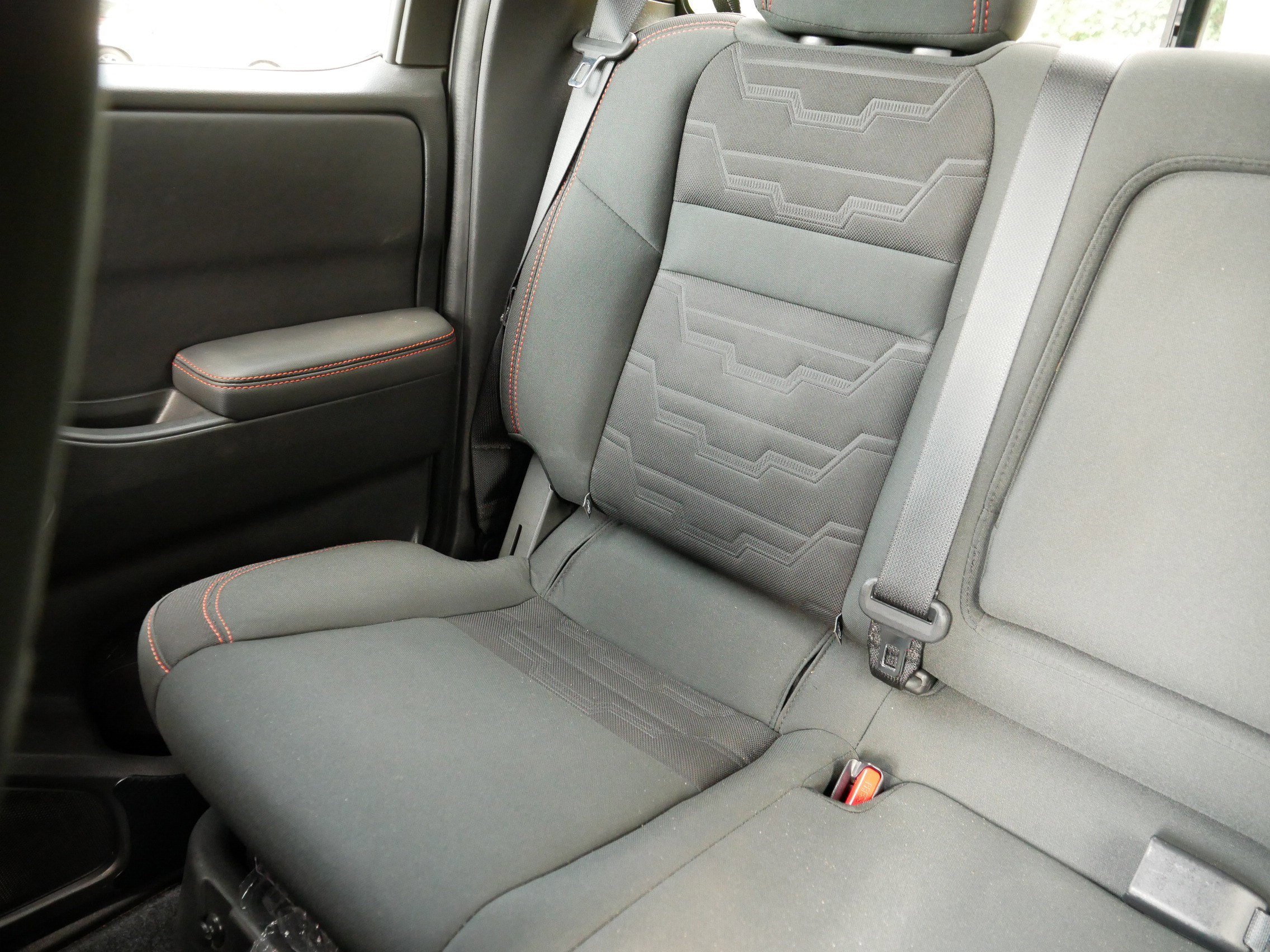 2022 Nissan Frontier PRO-4X photo 11
