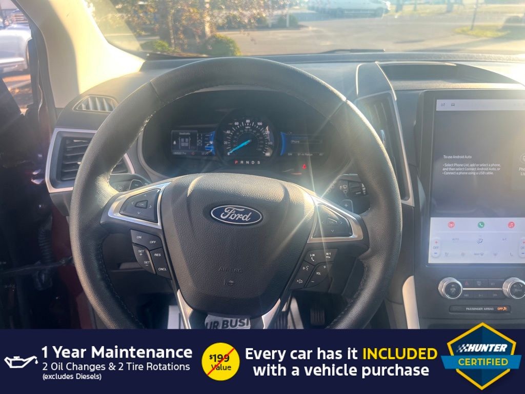 2022 Ford Edge SEL photo 3