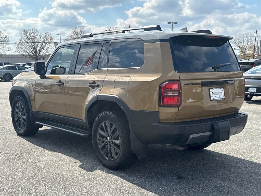 2024 Toyota Land Cruiser Base photo 3