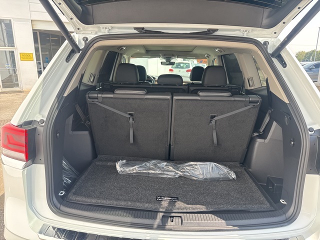 2026 Volkswagen Atlas SE Technology photo 5
