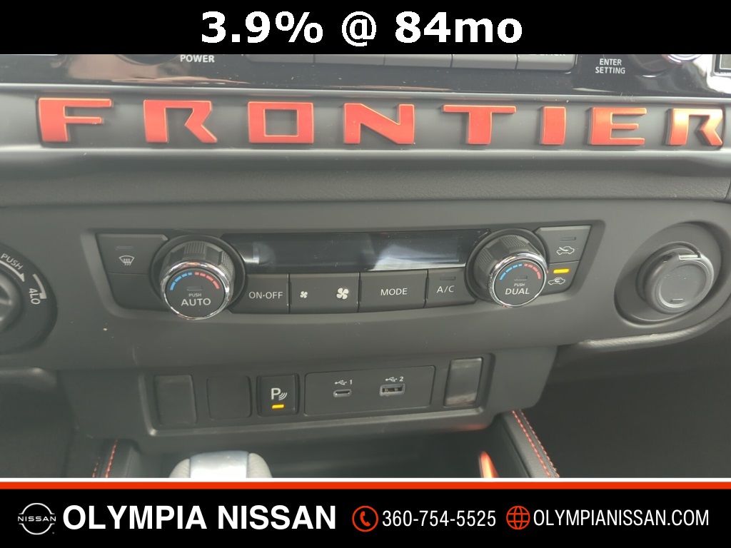 2025 Nissan Frontier Crew Cab PRO-4X photo 12