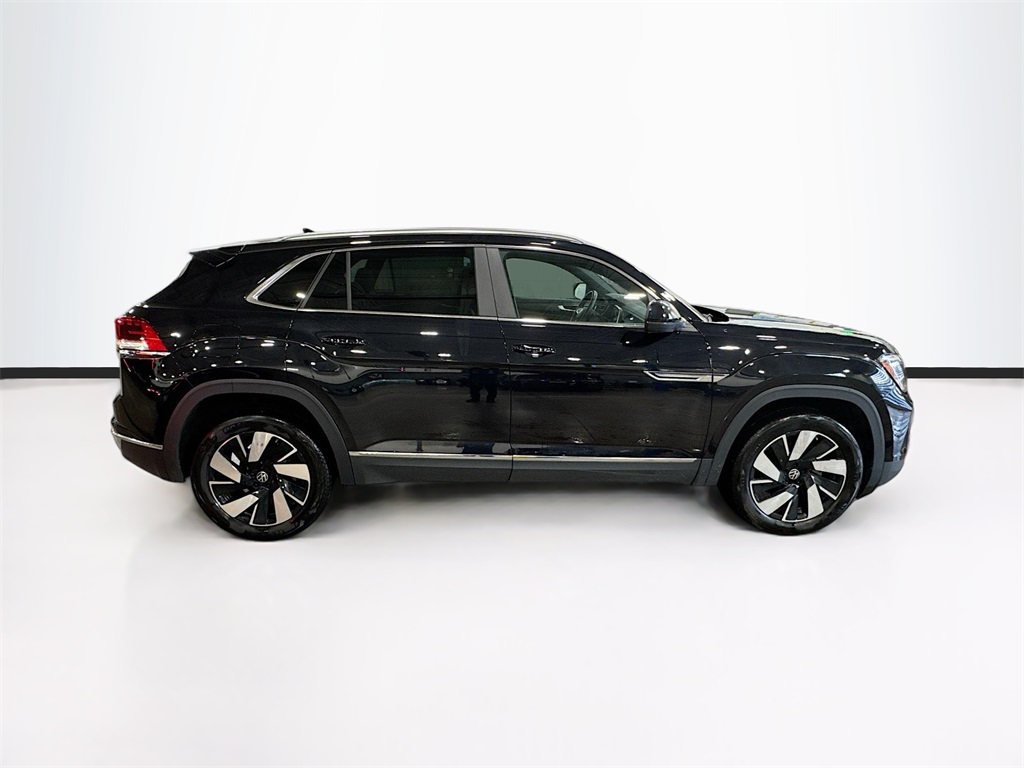 2024 Volkswagen Atlas Cross Sport SEL photo 4