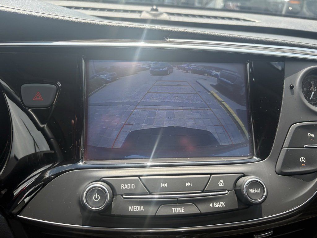 2019 Buick Envision Essence photo 31