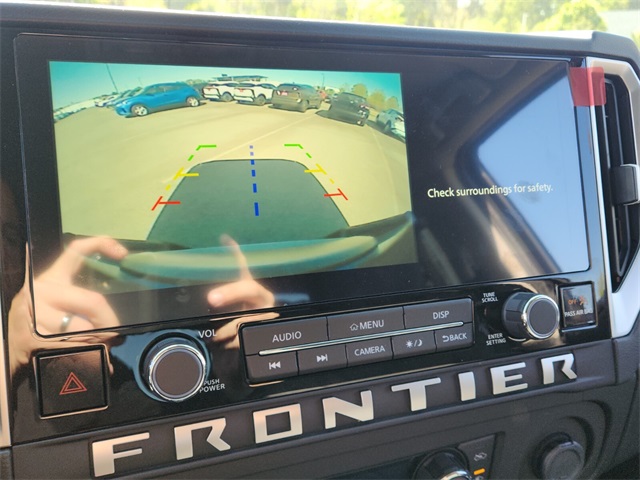 2025 Nissan Frontier SV photo 10