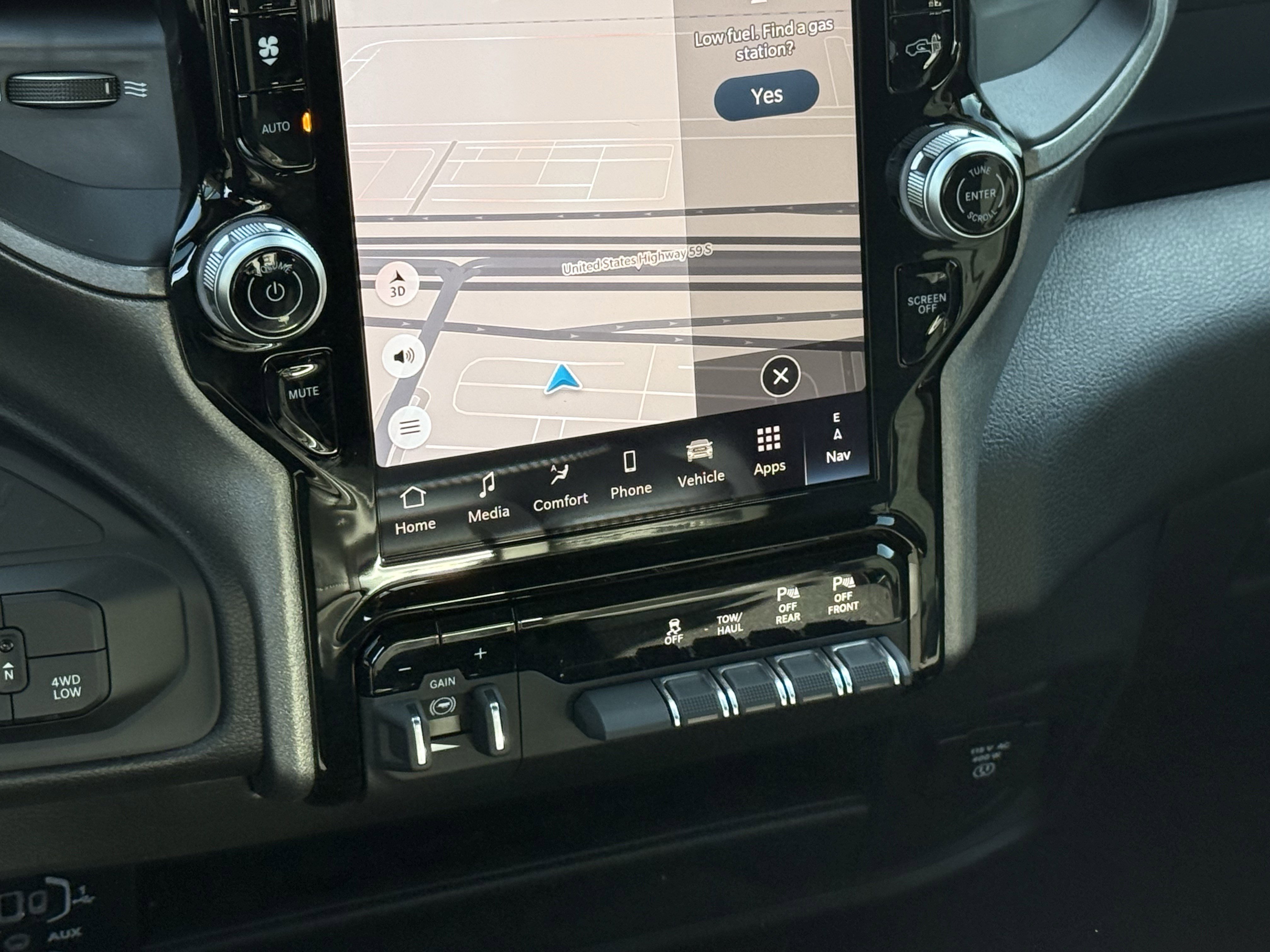 2026 Ram 2500 Tradesman photo 3