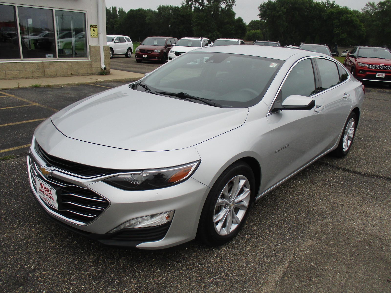 Used 2021 Chevrolet Malibu 1LT with VIN 1G1ZD5ST5MF082254 for sale in Waseca, Minnesota