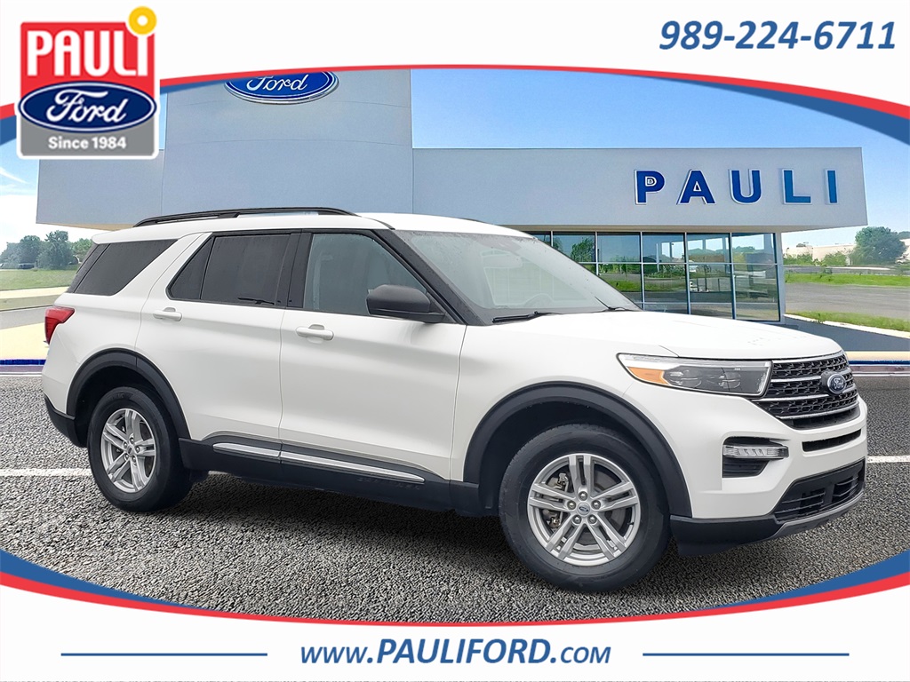 2023 Ford Explorer XLT's photo