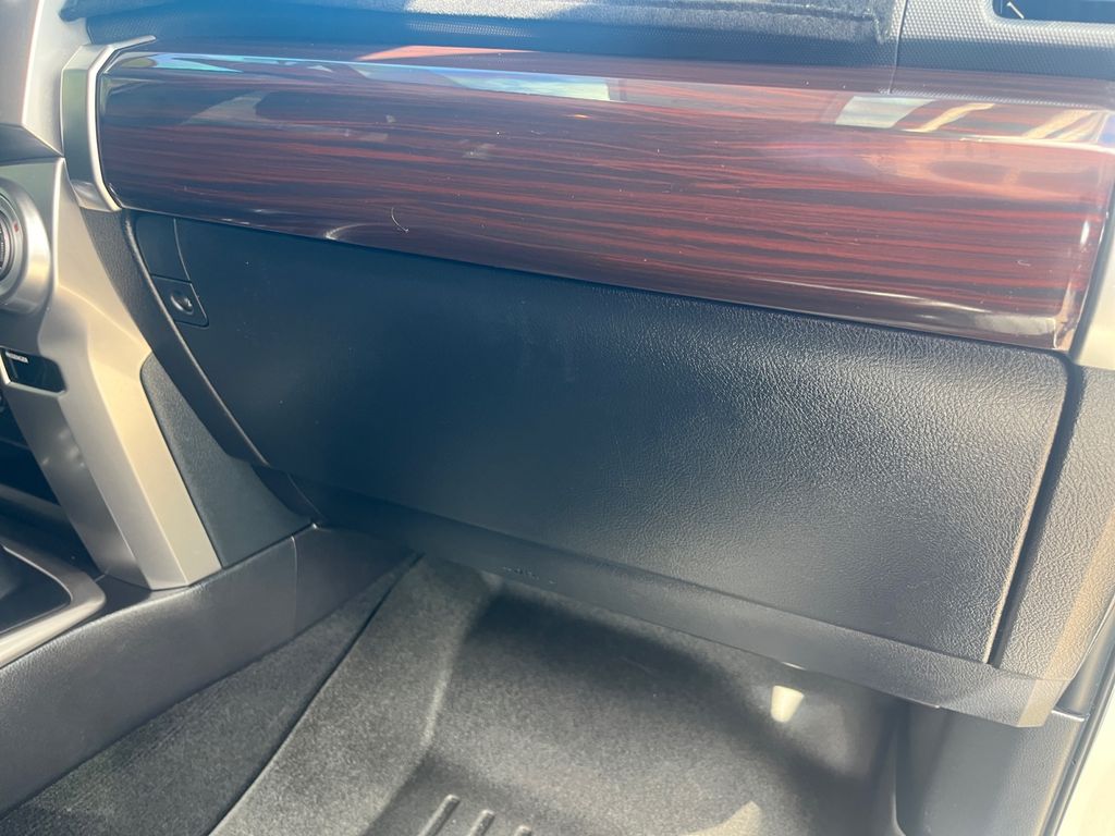 2015 Toyota 4Runner Limited photo 19