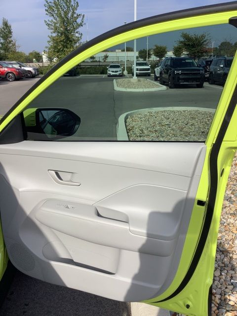 2024 Hyundai Kona SEL photo 20