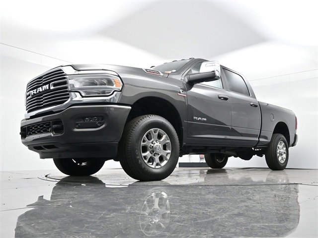 2024 Ram 3500 Laramie photo 21