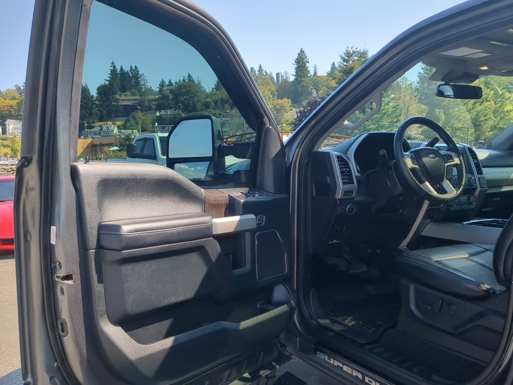 2020 Ford F-250 photo 6