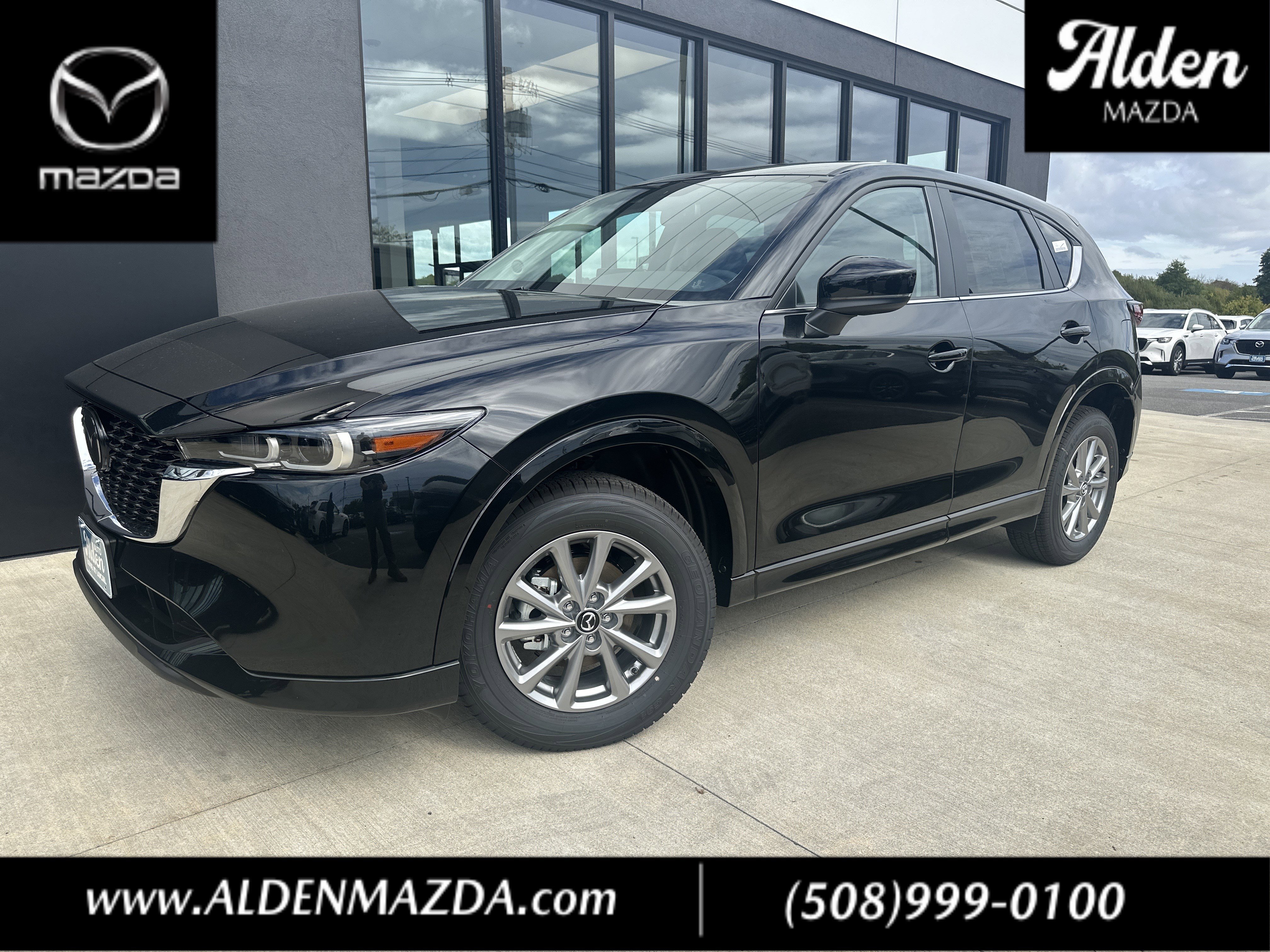 2025 Mazda CX-5's photo