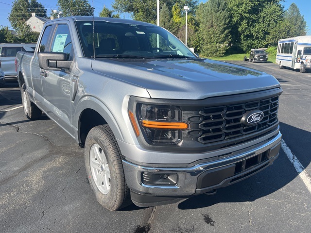 2025 Ford F-150 XL photo 3