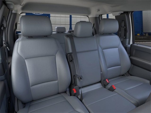 2025 Ford F-350 photo 8