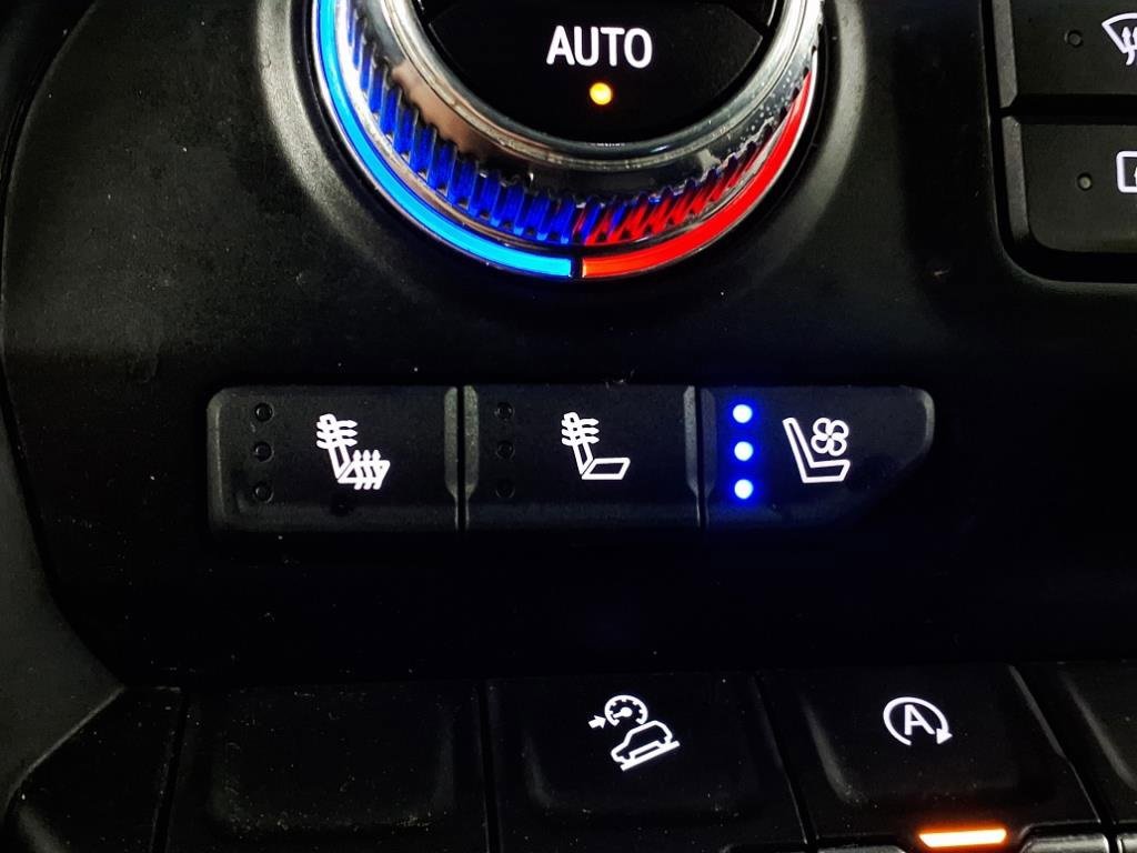 2019 Gmc Sierra 1500 SLT photo 4