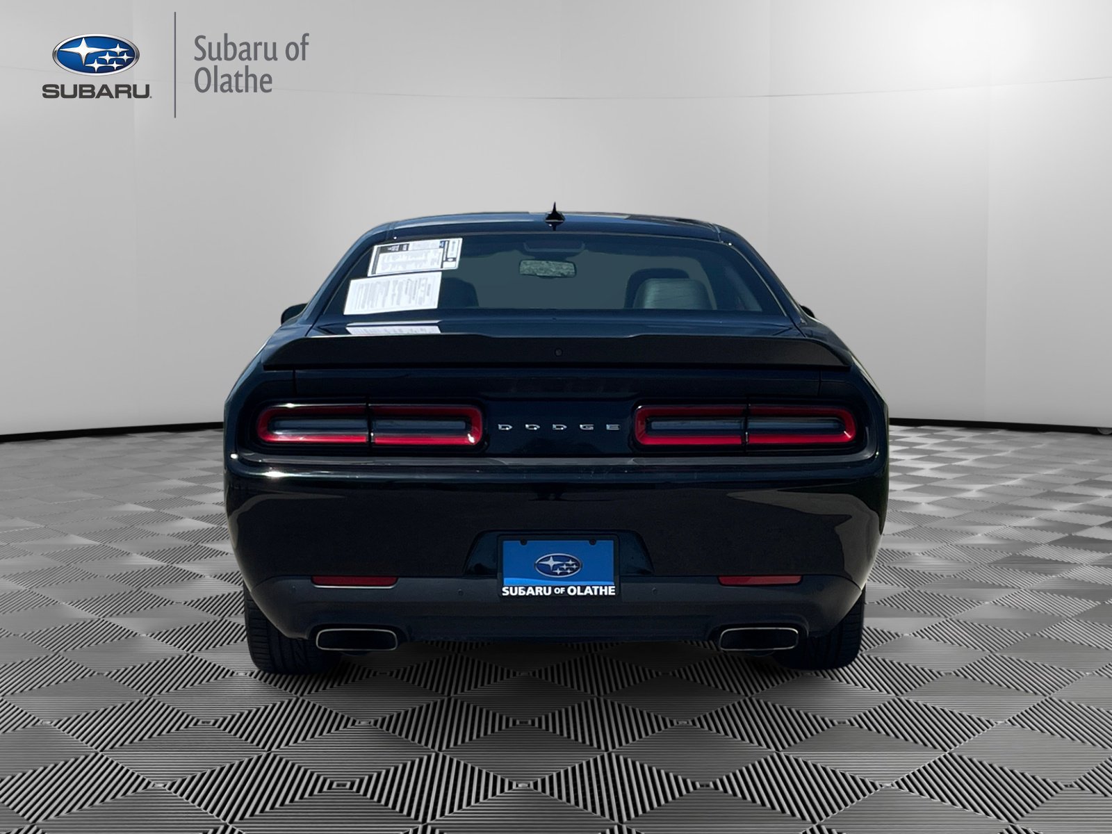 2022 Dodge Challenger R/T Shaker photo 9