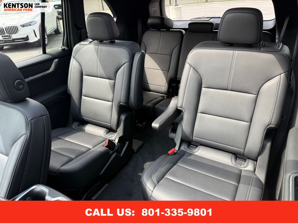 2024 Gmc Acadia Elevation photo 32