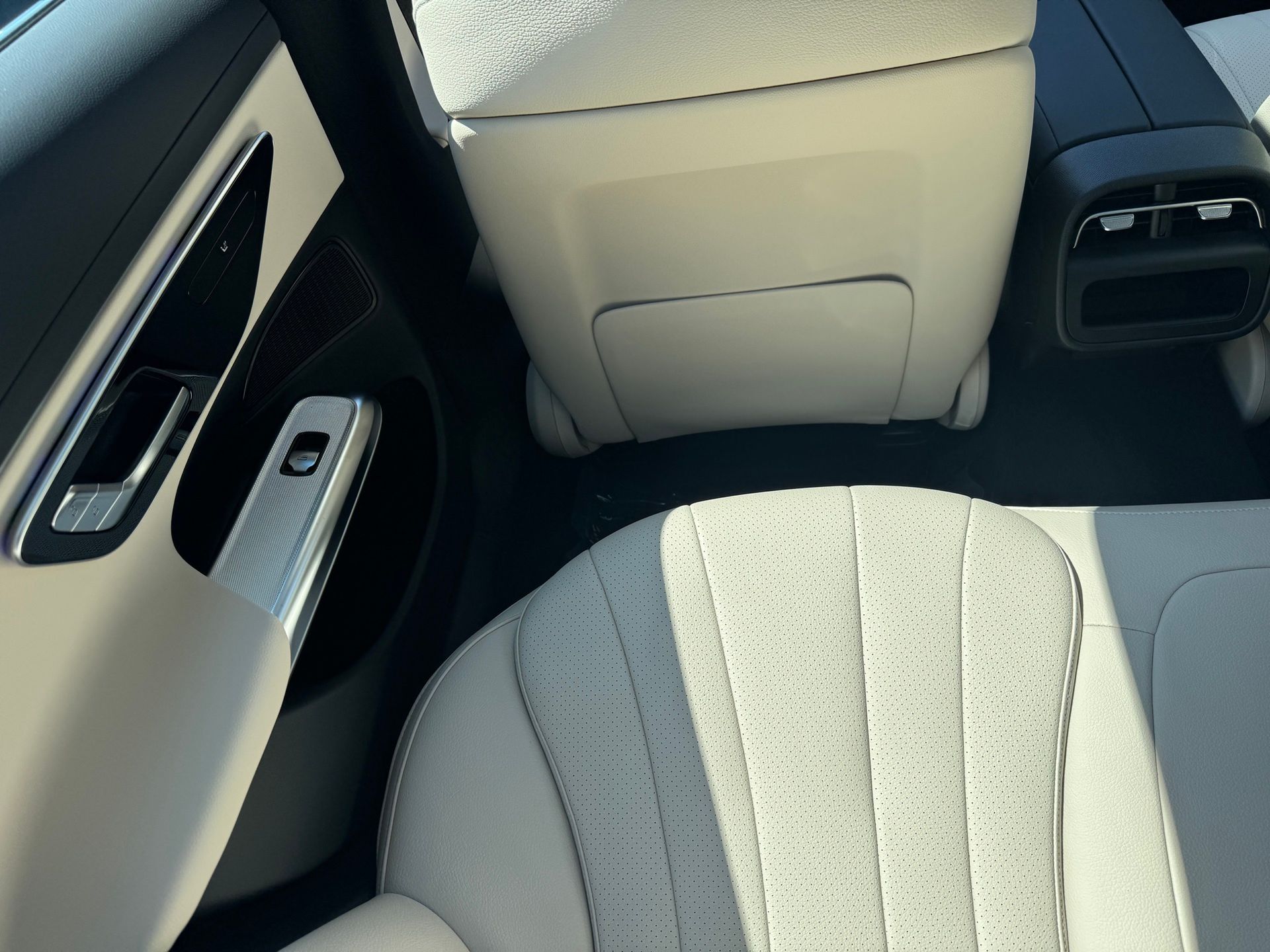 2026 Mercedes Benz E 53 AMG 4MATIC Sedan photo 19