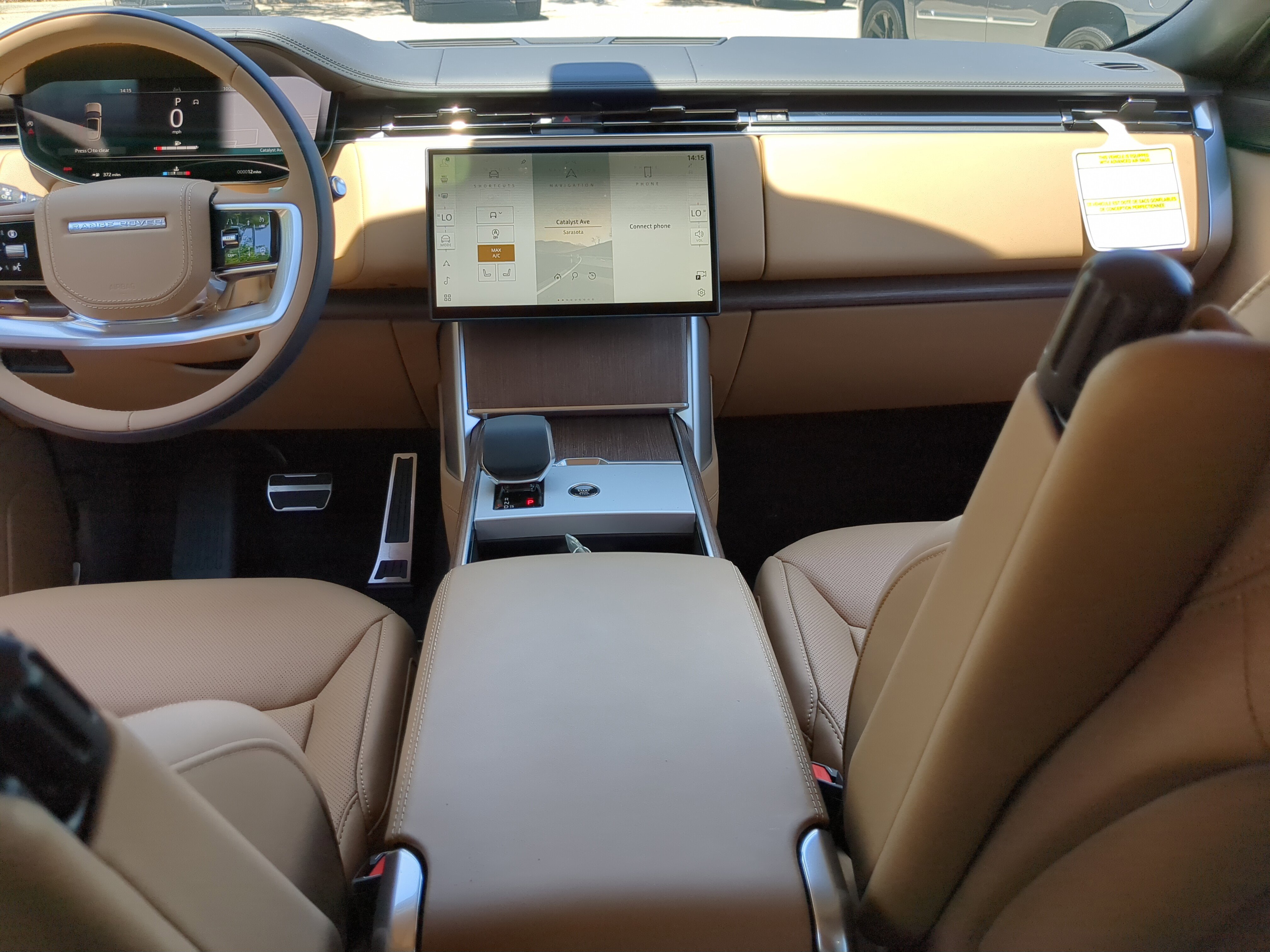 2025 Land Rover Range Rover SE photo 10