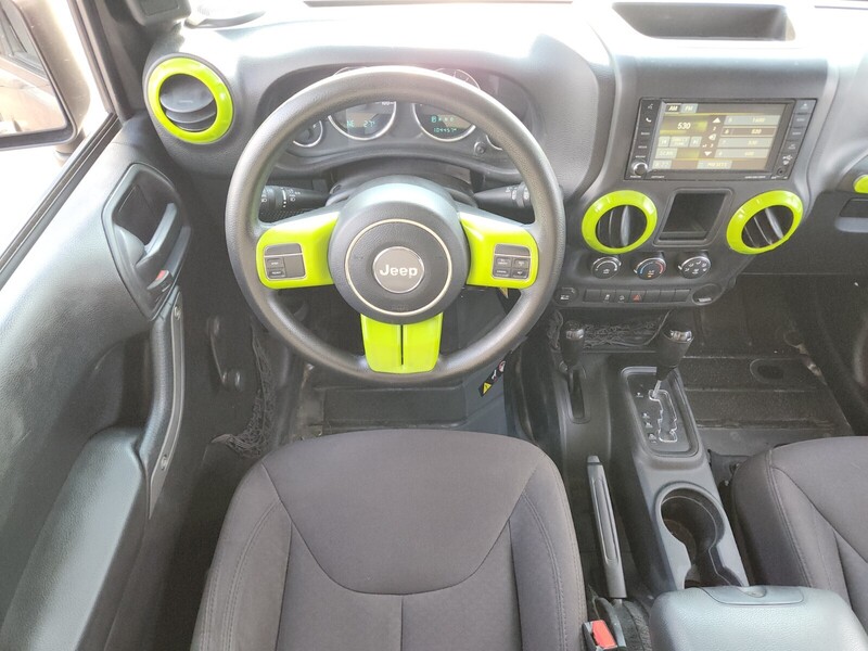2017 Jeep Wrangler Unlimited Sport photo 12