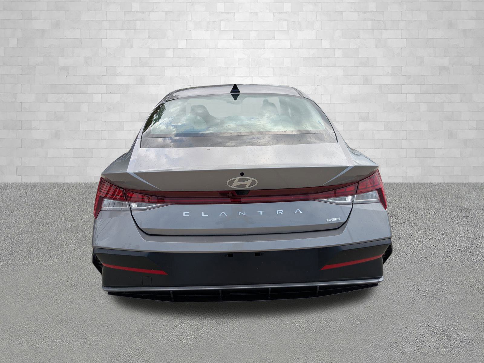 2025 Hyundai Elantra Hybrid Limited photo 3