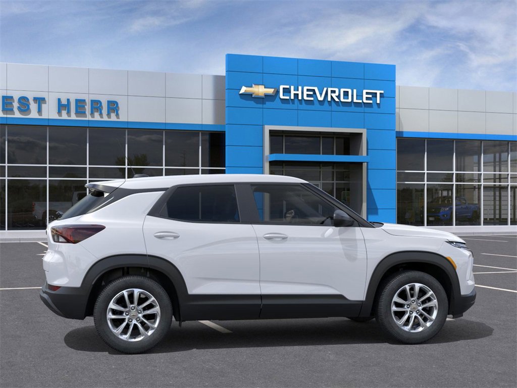 2026 Chevrolet Trailblazer LS photo 4