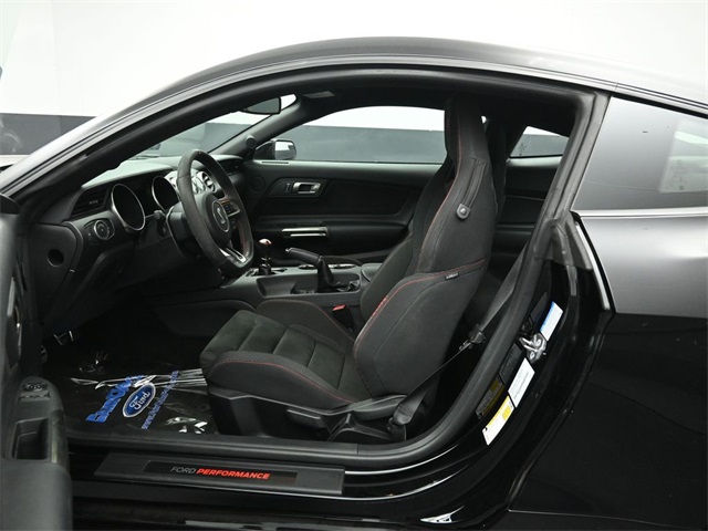 2017 FORD MUSTANG - Image 10