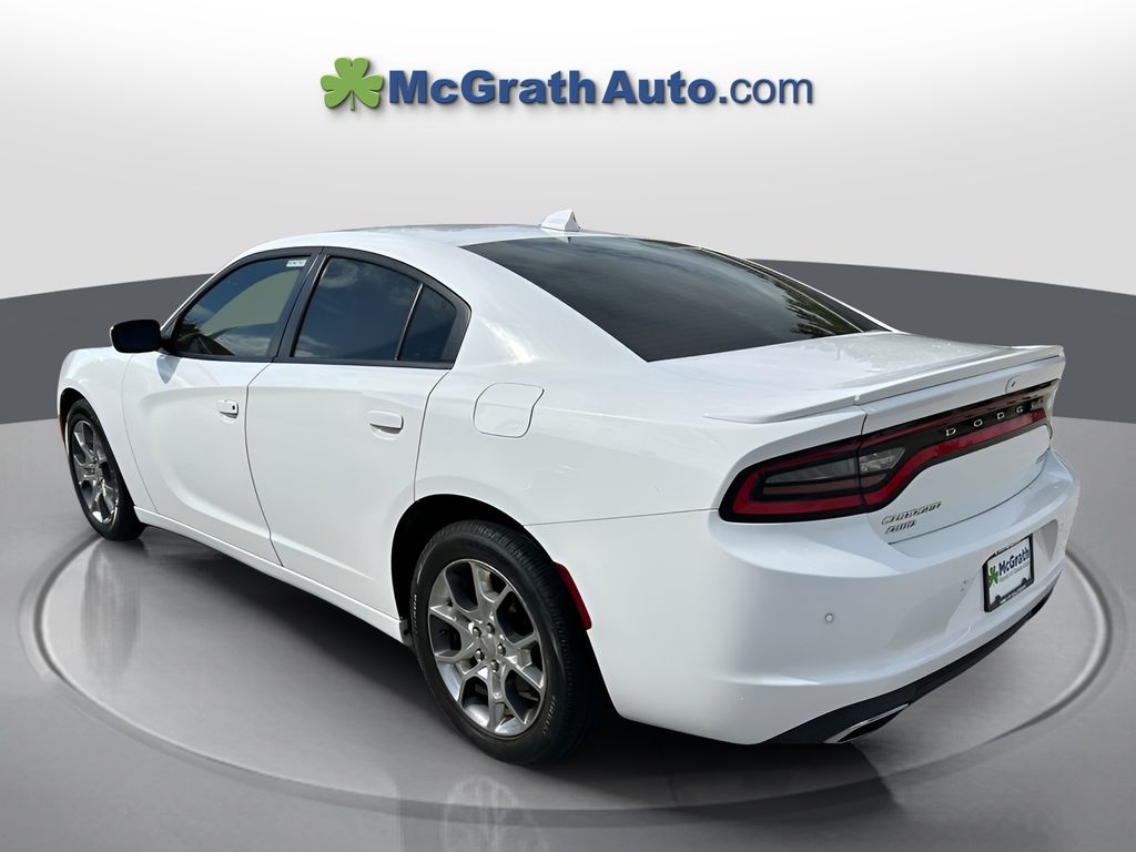 2016 Dodge Charger SXT photo 6