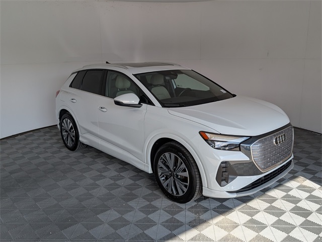 Used 2023 Audi Q4 e-tron Premium with VIN WA1ACBFZ7PP048247 for sale in West Palm Beach, FL