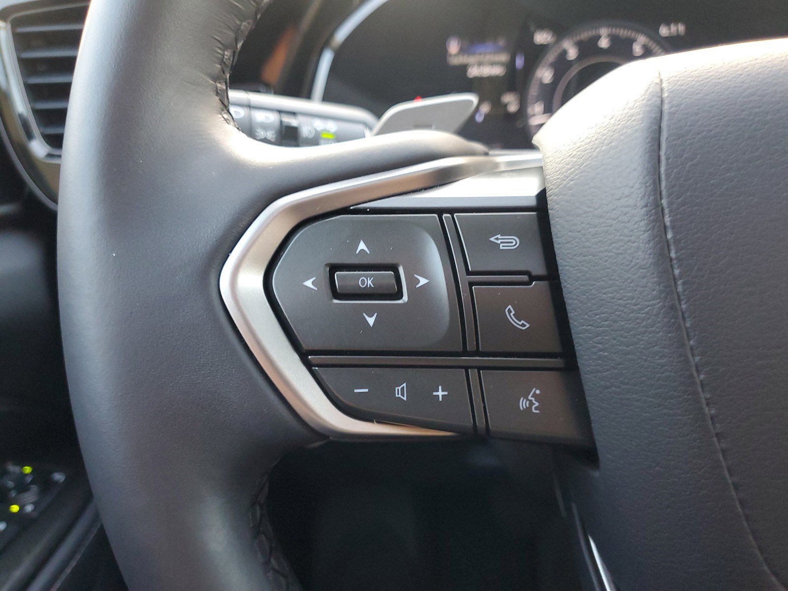 2024 Lexus NX 250 photo 23