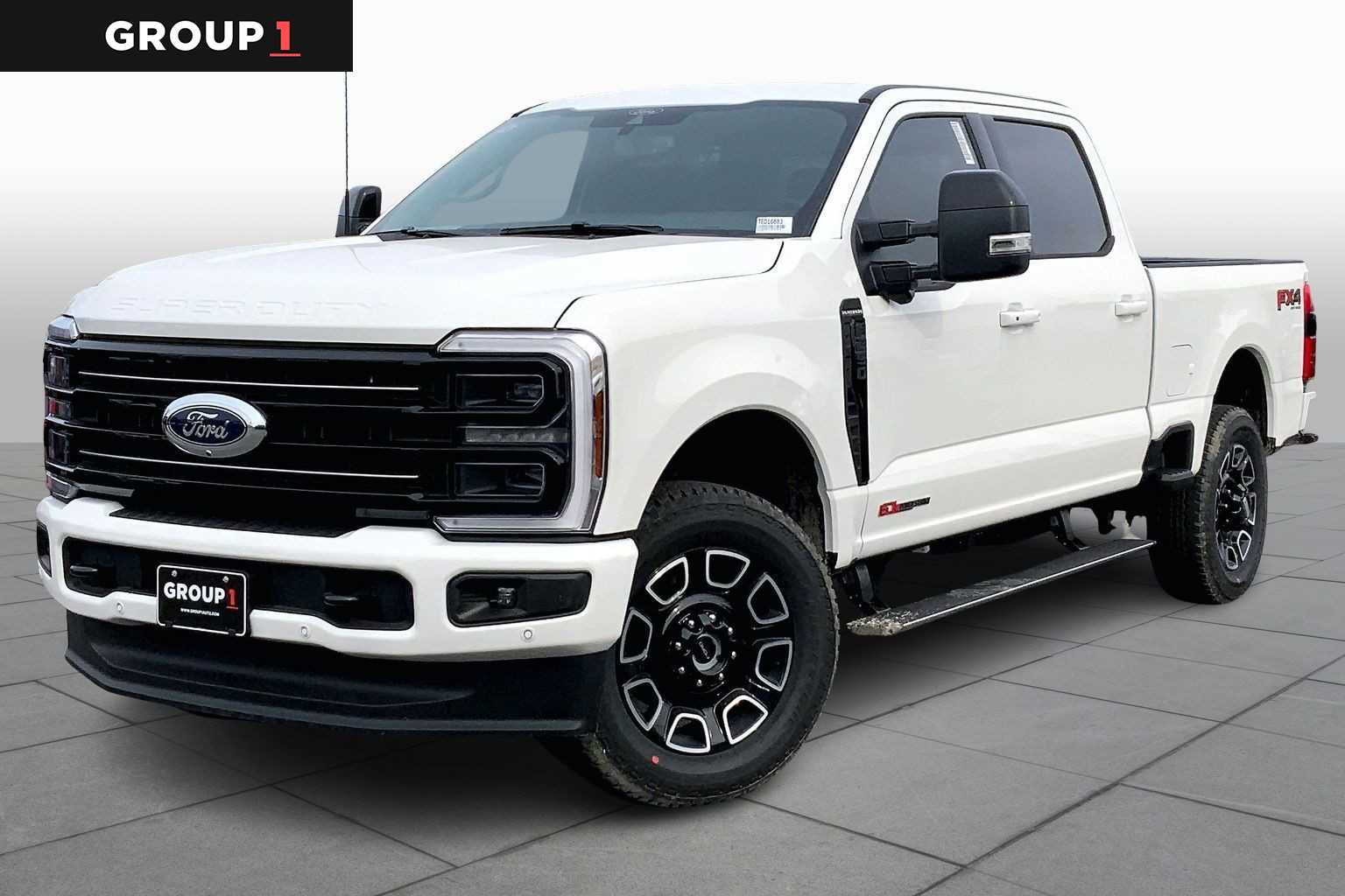 2026 Ford F-250 Super Duty Platinum's photo