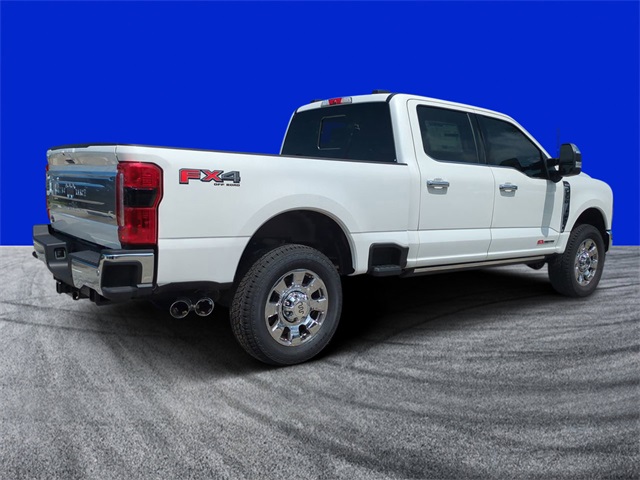 2025 Ford F-350 King Ranch photo 3