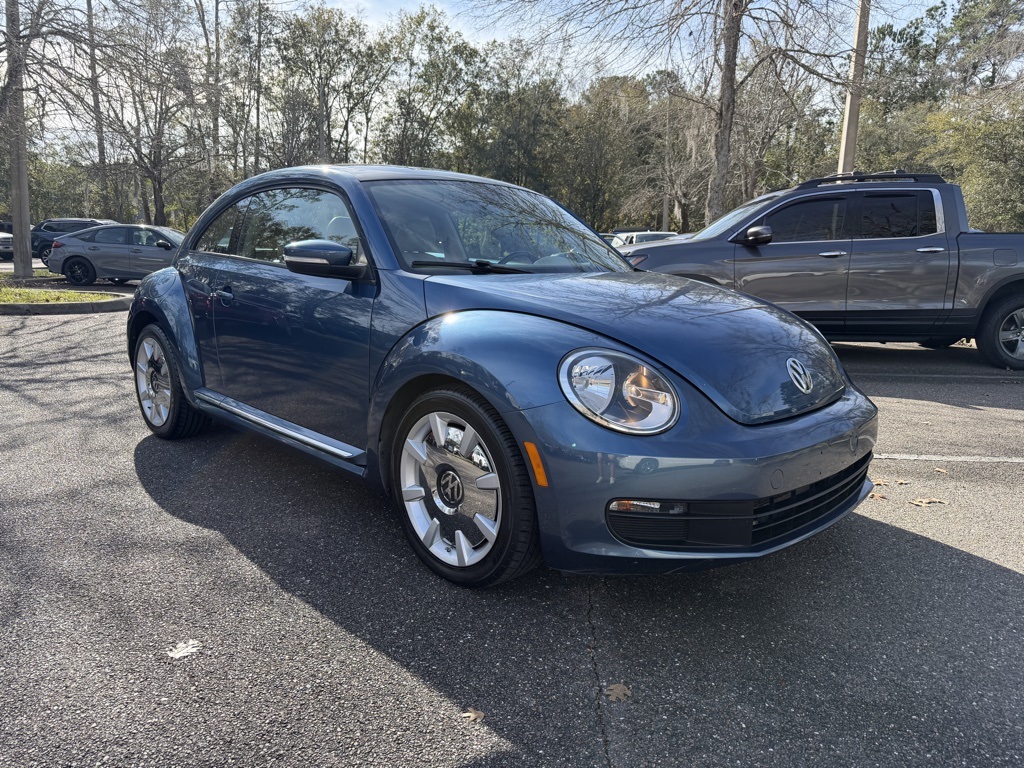 2016 Volkswagen Beetle SEL's photo