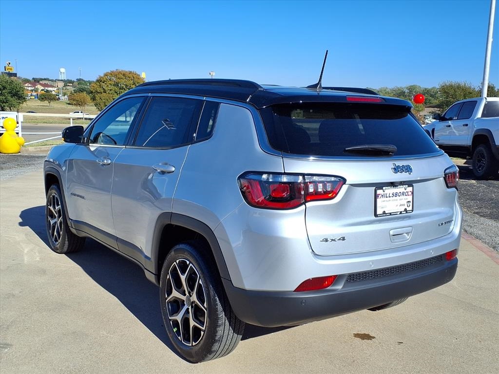 2026 Jeep Compass Limited photo 4