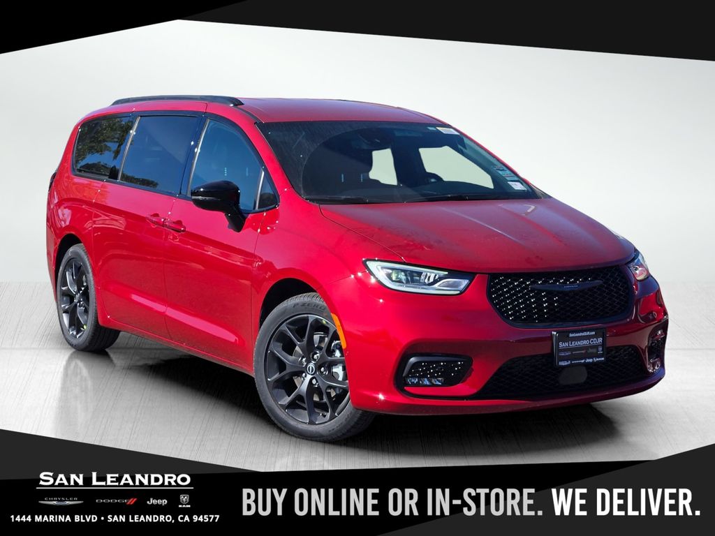 2026 Chrysler Pacifica