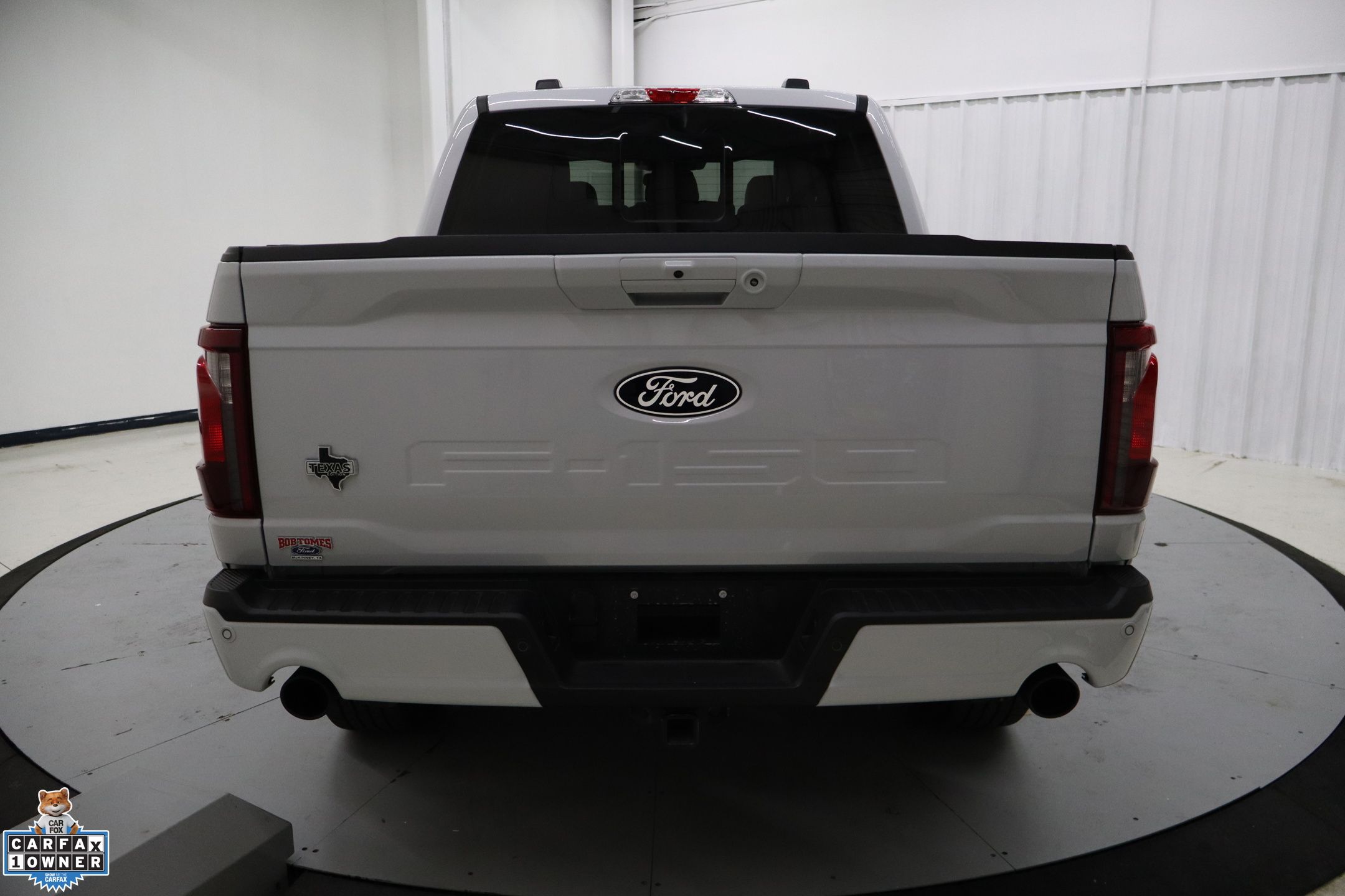 2025 Ford F-150 XLT photo 2