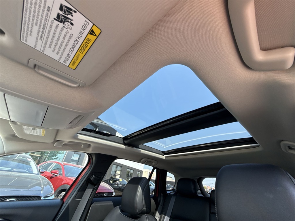 2025 Mazda CX-50 2.5 S Premium photo 17