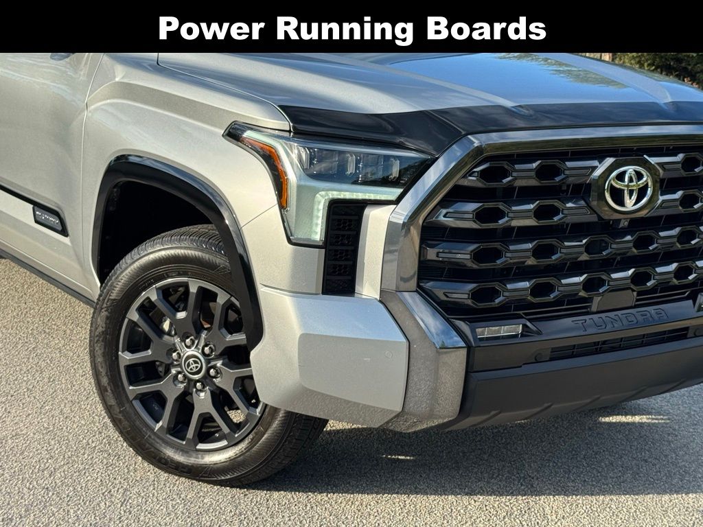2022 Toyota Tundra Platinum photo 3