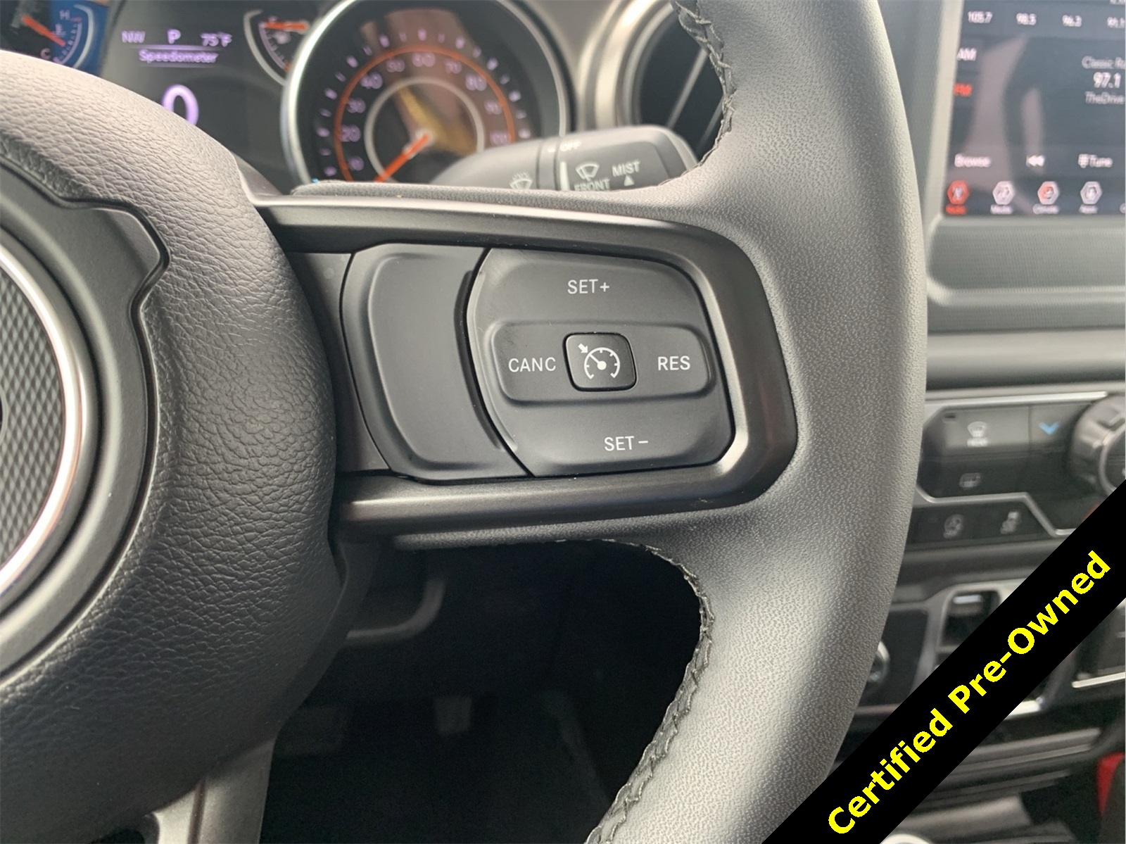 2023 Jeep Gladiator Sport photo 16