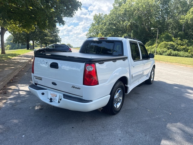 2005 Ford Explorer Sport Trac XLT photo 5