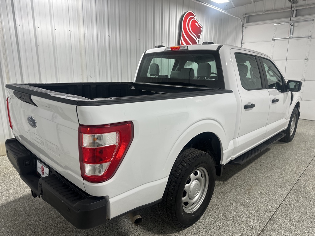 2022 Ford F-150 XL photo 9