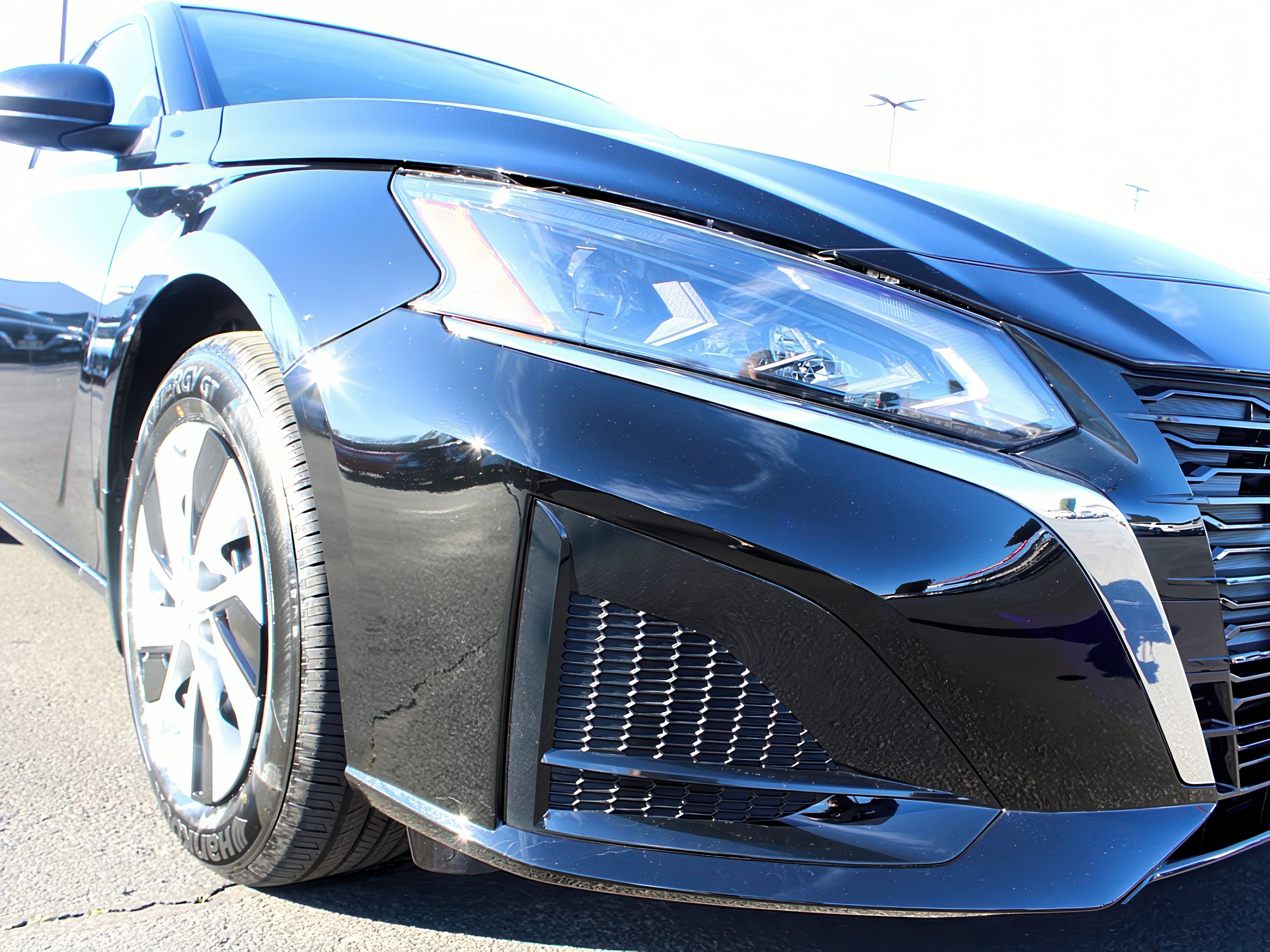 2025 Nissan Altima S photo 13