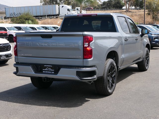 2026 Chevrolet Silverado 1500 Custom photo 3