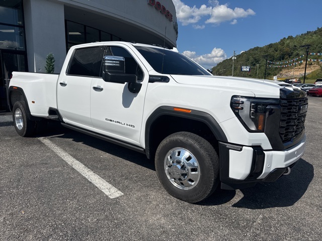 2024 Gmc Sierra HD Denali Ultimate photo 4
