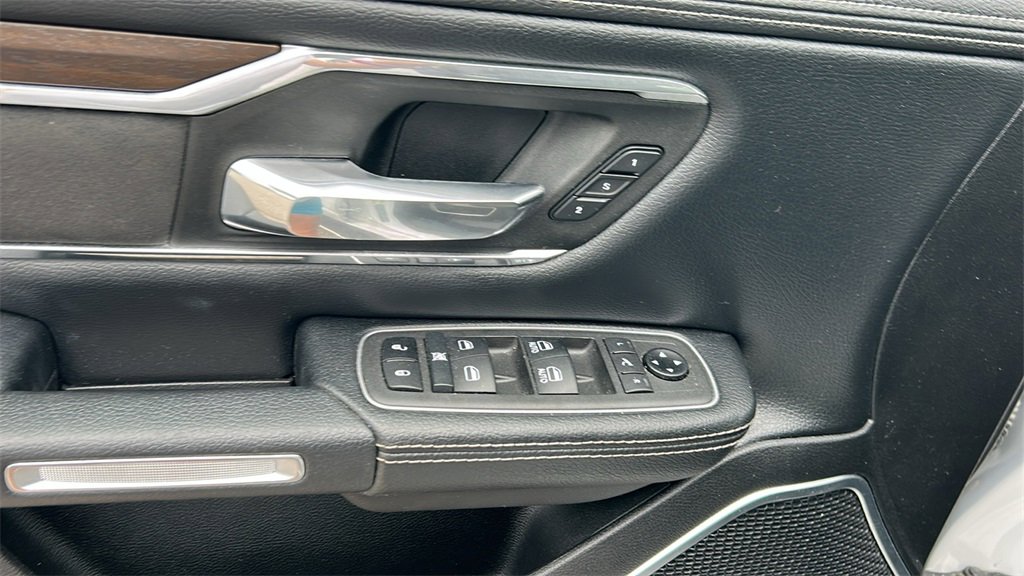 2021 Ram 1500 Laramie photo 15