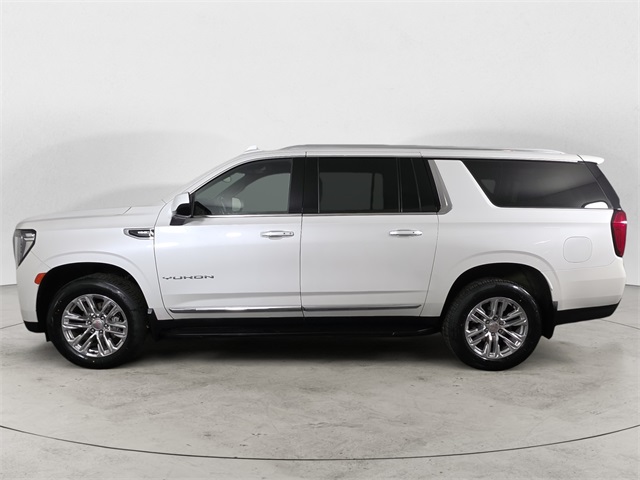 2023 Gmc Yukon XL SLT photo 2